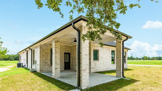 Angleton null-story, 4-bed 1162 Quarter Horse Trail-idx