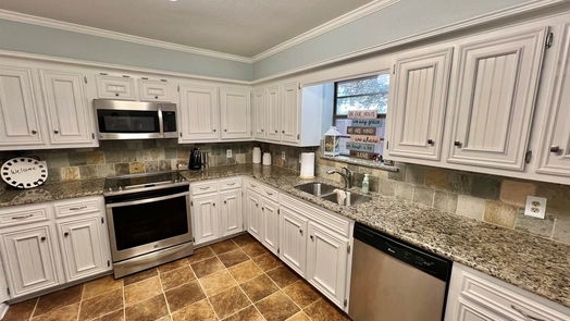 Angleton 1-story, 3-bed 2833 Rimfire Drive-idx