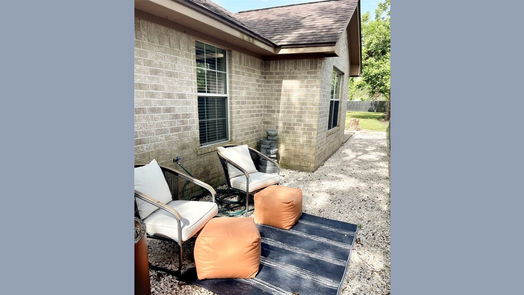 Angleton 1-story, 3-bed 629 W Locust Street-idx