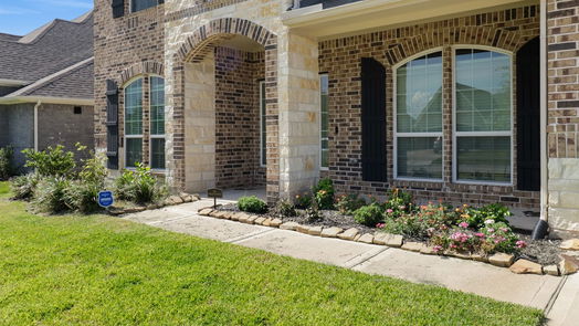 Angleton 2-story, 4-bed 1528 N Blue Bonnet Lane-idx