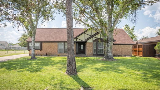 Angleton 1-story, 3-bed 6105 Bending Bough Drive-idx