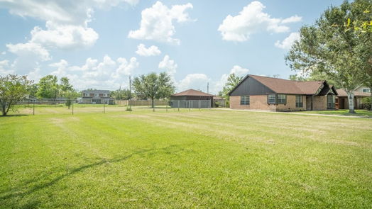 Angleton 1-story, 3-bed 6105 Bending Bough Drive-idx