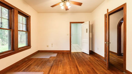 Angleton 1-story, 3-bed 229 E Cedar Street-idx