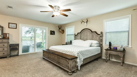 Angleton 1-story, 3-bed 131 Bastrop Bayou Drive-idx