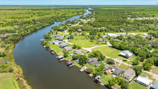 Angleton 1-story, 3-bed 131 Bastrop Bayou Drive-idx