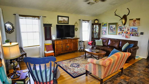Angleton 1-story, 3-bed 184 Pony Trail Street-idx