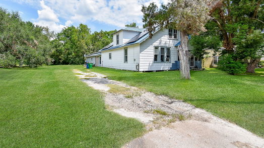 Angleton 2-story, 4-bed 401 E Myrtle Street-idx