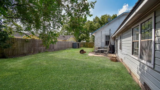 Angleton 2-story, 4-bed 401 E Myrtle Street-idx