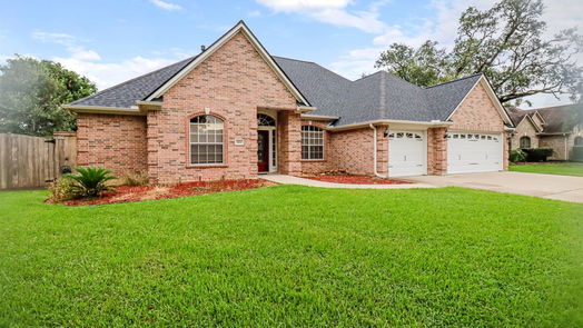 Angleton 1-story, 3-bed 900 Enchanted Oaks Drive-idx