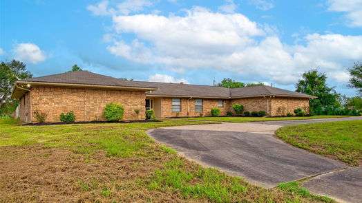 Angleton 1-story, 3-bed 2111 County Road 428-idx