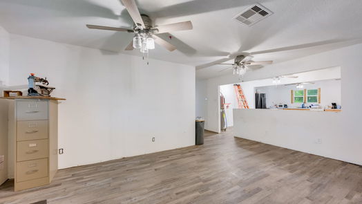 Angleton null-story, 5-bed 17915 County Road 171-idx