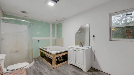 Angleton null-story, 5-bed 17915 County Road 171-idx