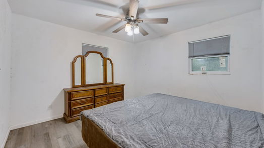 Angleton null-story, 5-bed 17915 County Road 171-idx