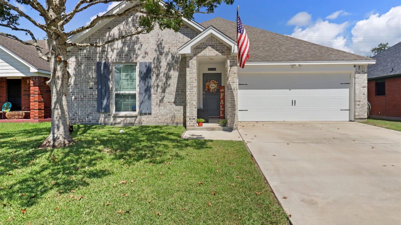 Angleton 1-story, 3-bed 609 Prairie Lane-idx