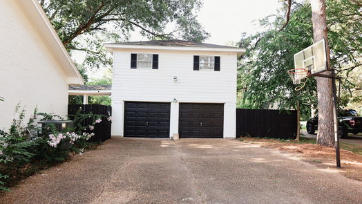 Angleton 2-story, 5-bed 9 Colony Drive-idx