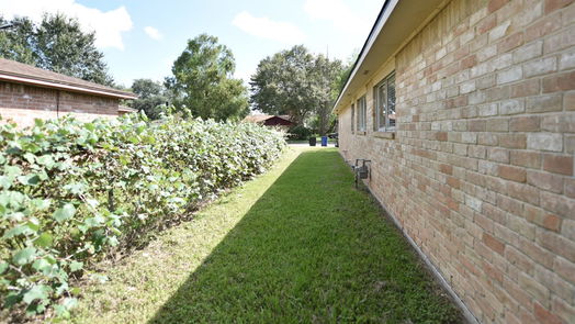 Angleton 1-story, 3-bed 301 Bert Street-idx