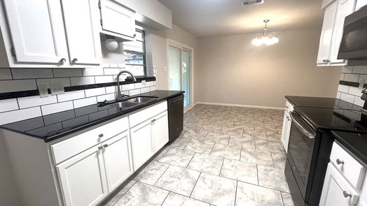 Angleton 1-story, 3-bed 313 Laurie Lane-idx