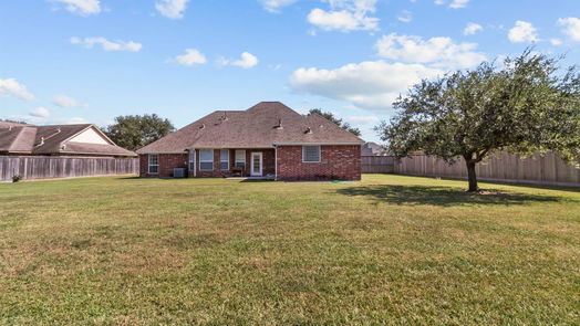 Angleton 1-story, 4-bed 1017 Enchanted Oaks Drive-idx