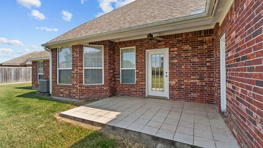 Angleton 1-story, 4-bed 1017 Enchanted Oaks Drive-idx