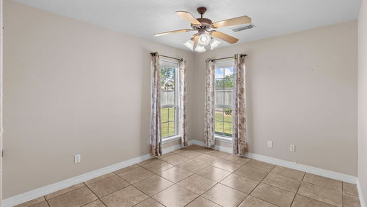 Angleton 1-story, 4-bed 1017 Enchanted Oaks Drive-idx