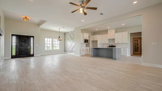 Angleton 2-story, 4-bed 501 Buffalo Trail-idx