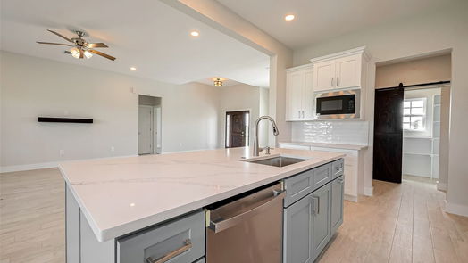 Angleton 2-story, 4-bed 501 Buffalo Trail-idx