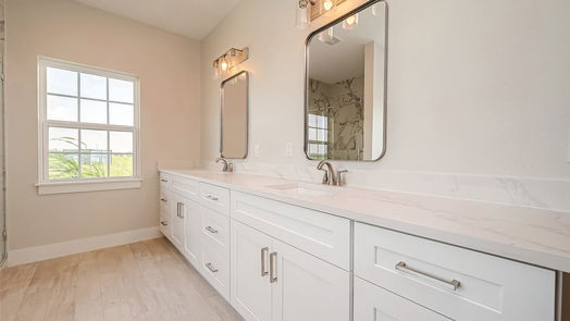 Angleton 2-story, 4-bed 501 Buffalo Trail-idx