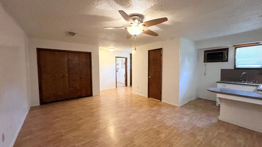 Angleton 1-story, 3-bed 316 Angle Street-idx