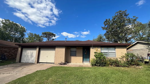 Angleton 1-story, 3-bed 520 W Mimosa Street-idx