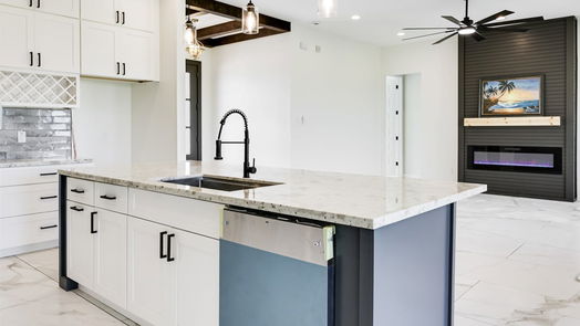 Angleton null-story, 5-bed 820 Angus Trail-idx