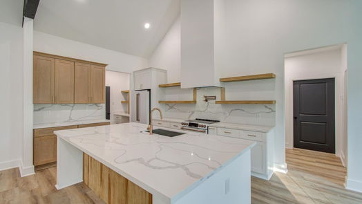 Angleton null-story, 6-bed 554 Six Gun Trail-idx