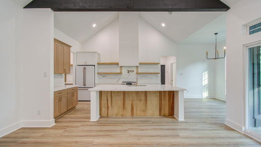 Angleton null-story, 6-bed 554 Six Gun Trail-idx