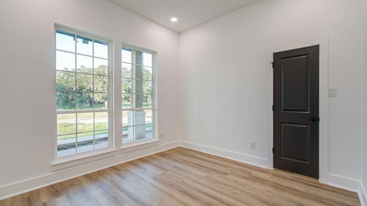 Angleton null-story, 6-bed 554 Six Gun Trail-idx