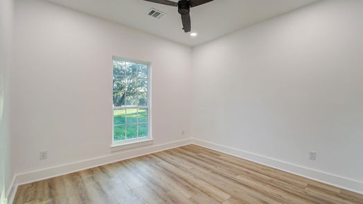 Angleton null-story, 6-bed 554 Six Gun Trail-idx