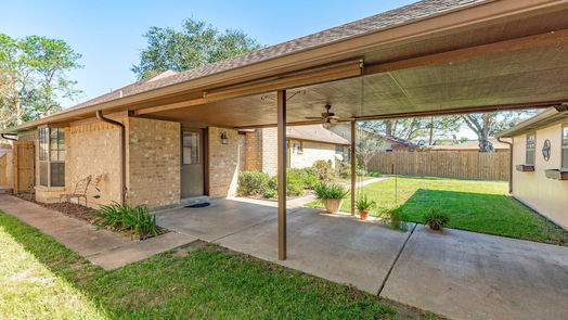 Angleton null-story, 3-bed 33 N Erik Drive-idx