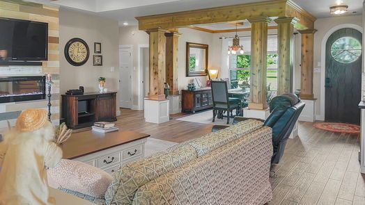 Richwood 2-story, 3-bed 32602 Amberjack Drive-idx