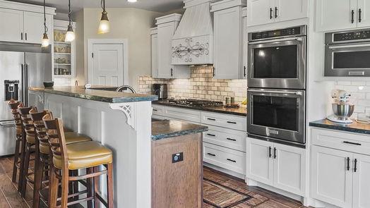 Richwood 2-story, 3-bed 32602 Amberjack Drive-idx