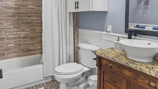Richwood 2-story, 3-bed 32602 Amberjack Drive-idx