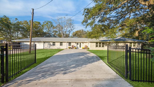 Santa Fe null-story, 3-bed 13800 6th Street-idx