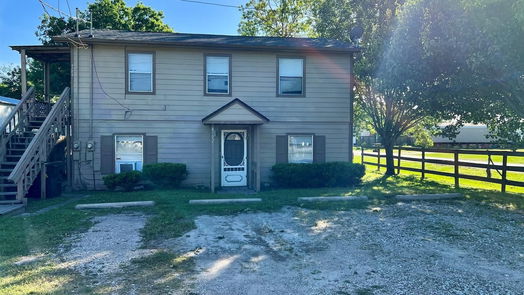 Bacliff 2-story, 2-bed 4702 17th Street-idx