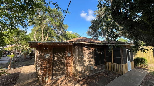 Bacliff 1-story, 2-bed 4735 19th Street-idx