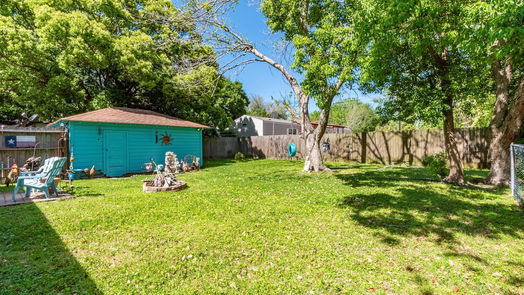 Bacliff 1-story, 2-bed 4811 1st Street-idx