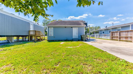 Bacliff 1-story, 2-bed 4111 Brown Street-idx