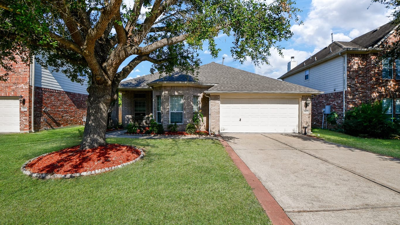 Bacliff 1-story, 3-bed 4823 Chase Stone Drive-idx