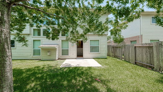 Bacliff 2-story, 4-bed 4934 Chase Stone Drive-idx