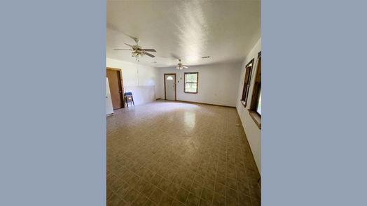 Batson null-story, 3-bed 17084 Old Schoolhouse Road-idx