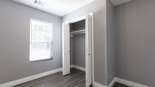 Baytown 1-story, 3-bed 204 W James Street-idx