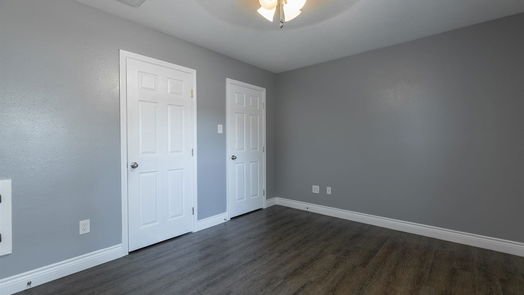 Baytown 1-story, 3-bed 204 W James Street-idx