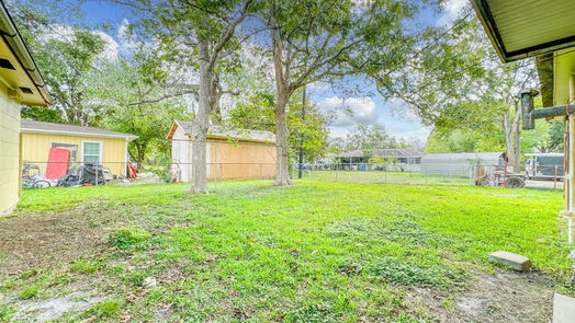 Baytown 1-story, 2-bed 205 W Homan Street-idx