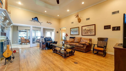 Baytown 2-story, 4-bed 406 S Burnett Drive-idx